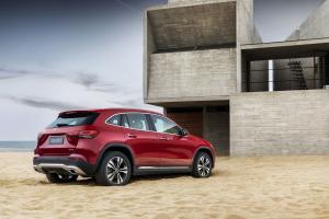 Mercedes-Benz GLA200 Progressive Line 2020 года  (CN)